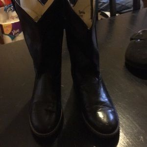 Black leather cowboy boots